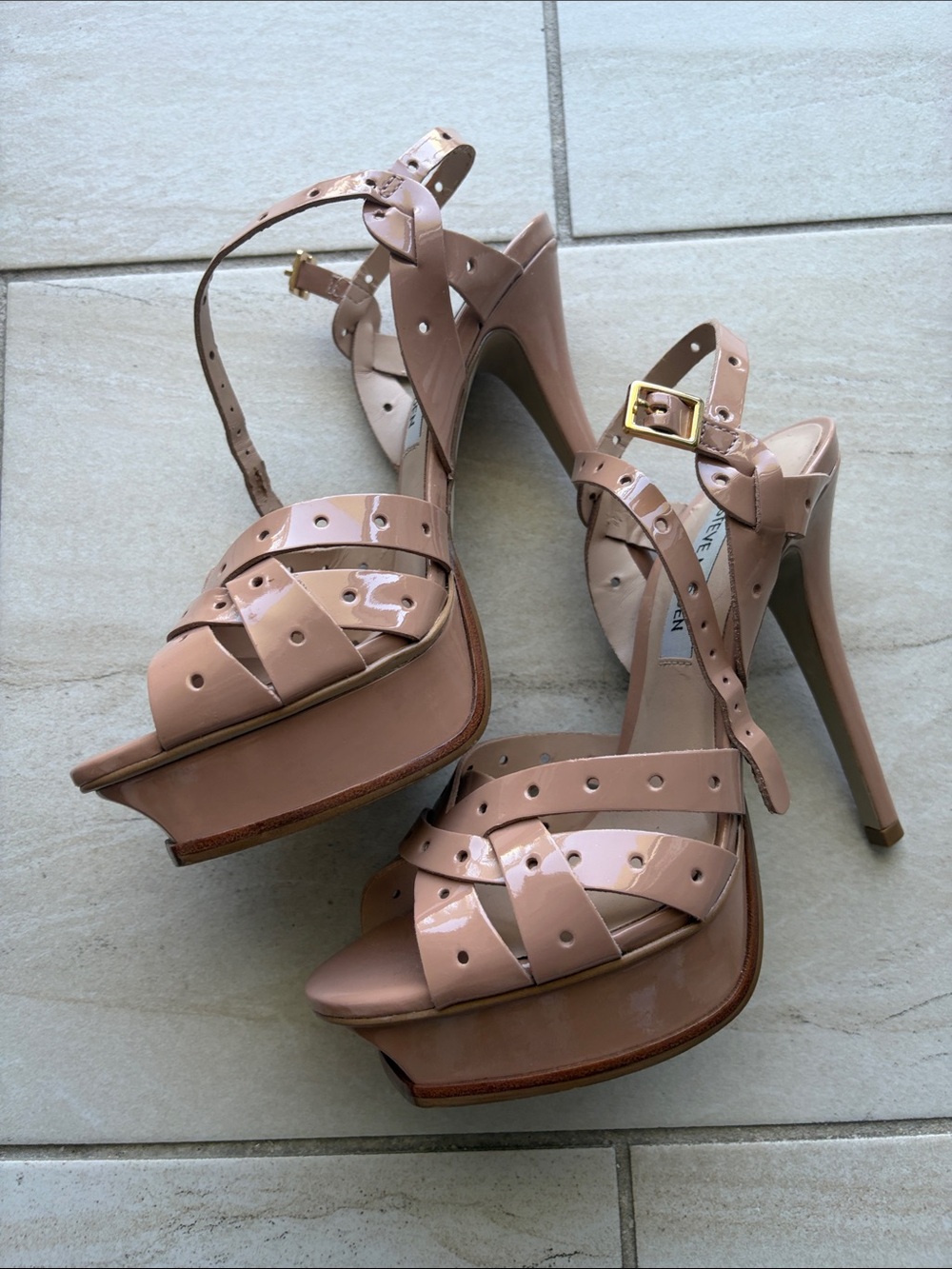 Steve Madden Nude Patent Platform Stiletto Sandals